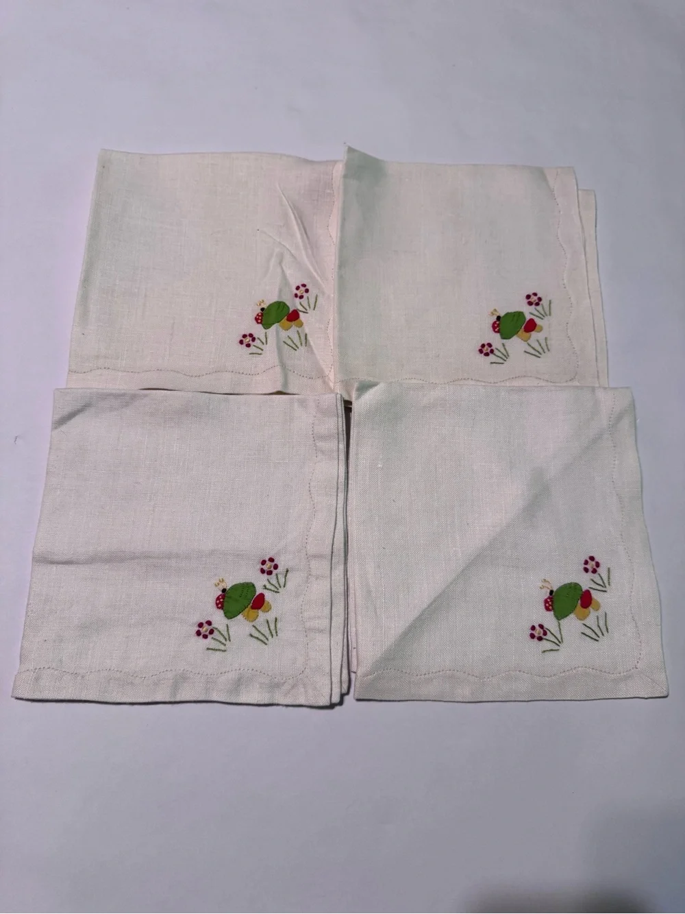 Vintage Hand Stitched Strawberry Linen Cloth Napkins Lot 4 Portugal Embroidered